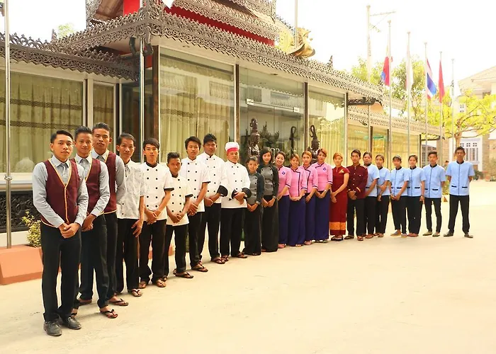 Mandalay White House Hotel