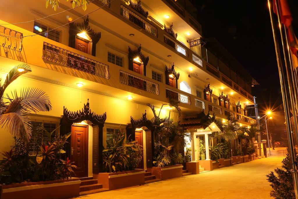 White House Hotel Mandalay